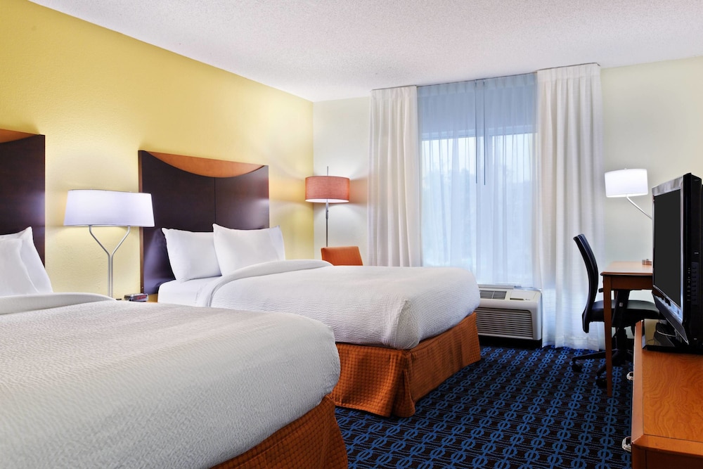 Fairfield Inn Suites Charlotte Arrowood 6/24
