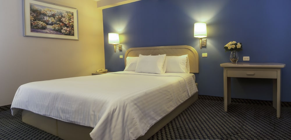 Victoria Inn Hotel Express 7/26