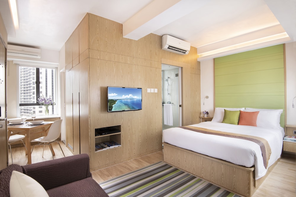 Ying nFlo, Hong Kong, Wan Chai 7/58