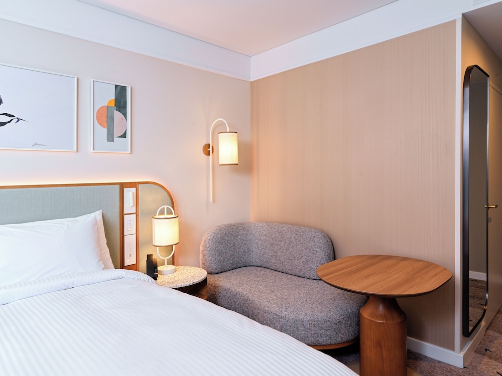 غرفة بريميوم بسرير كينج بشرفة، voco Gosford by IHG 4/10