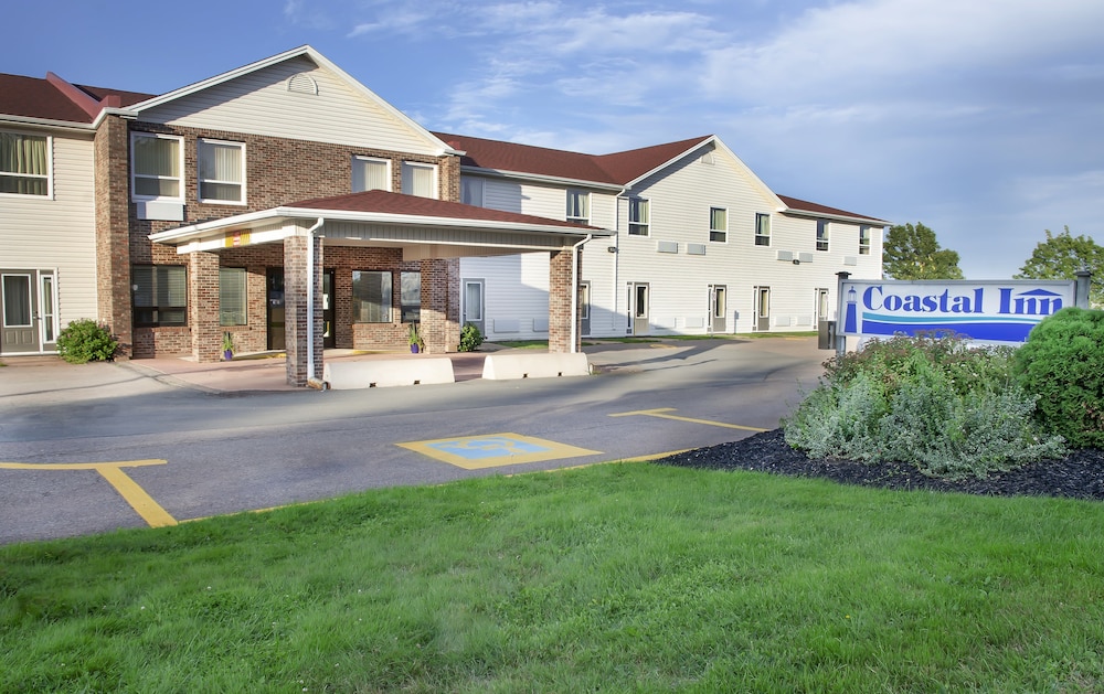 Coastal Inn Sackville 51/55