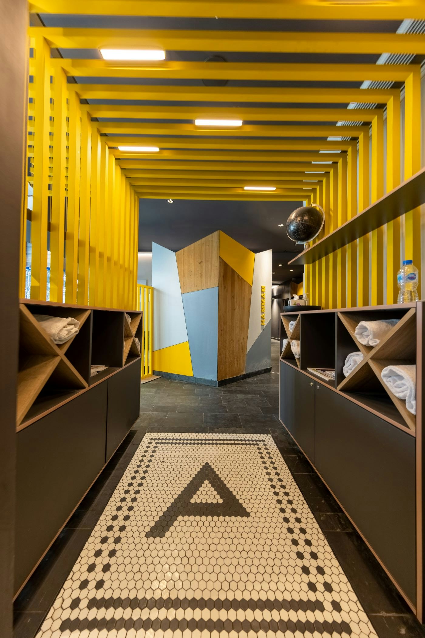 Alex Hotel 37/58