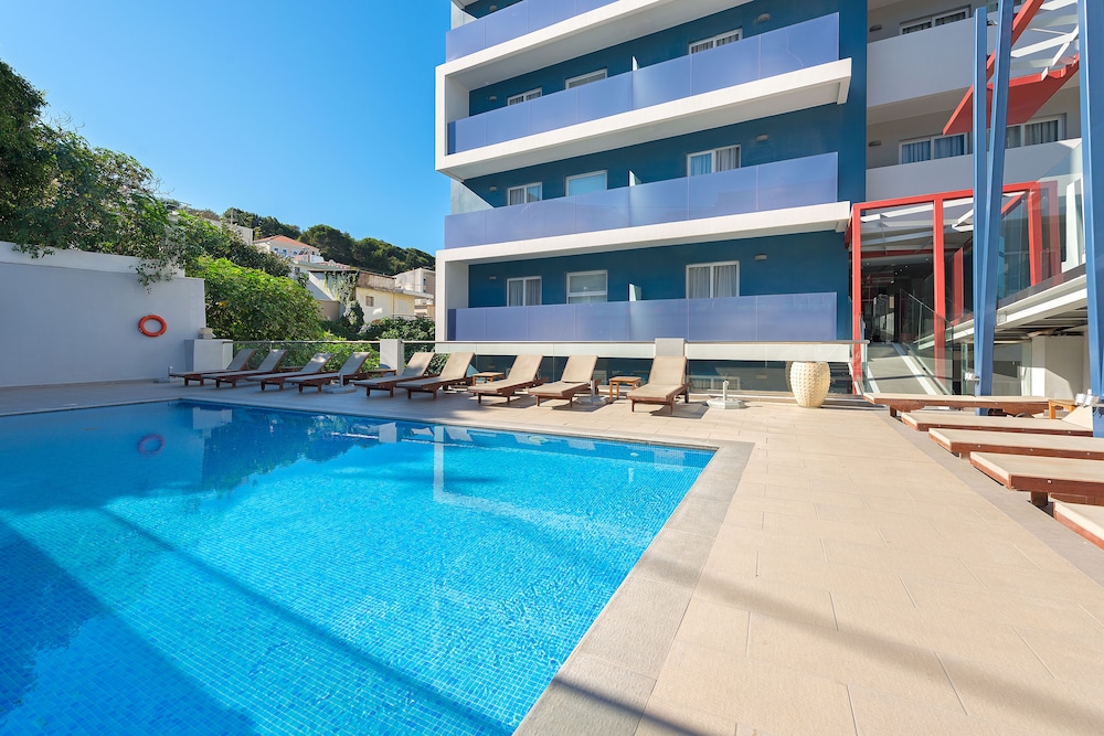 Semiramis City Hotel in RHODES