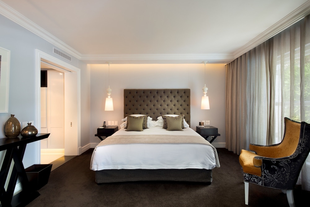 CLASSIC, HOMEWOOD, SUITE, TWIN BEDS