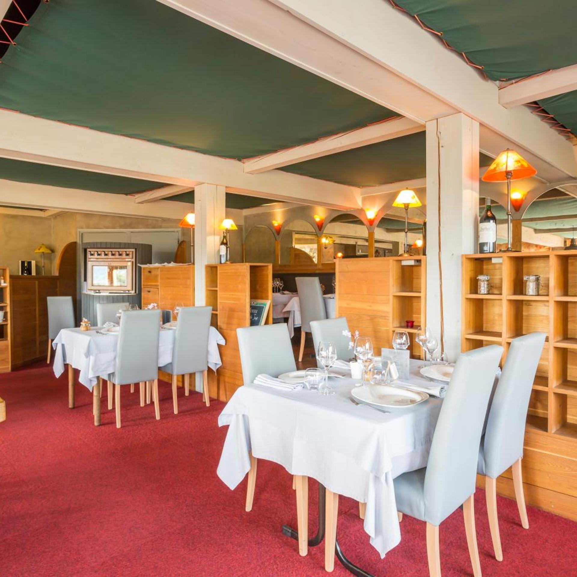 Logis Hotel de la Tour 26/31