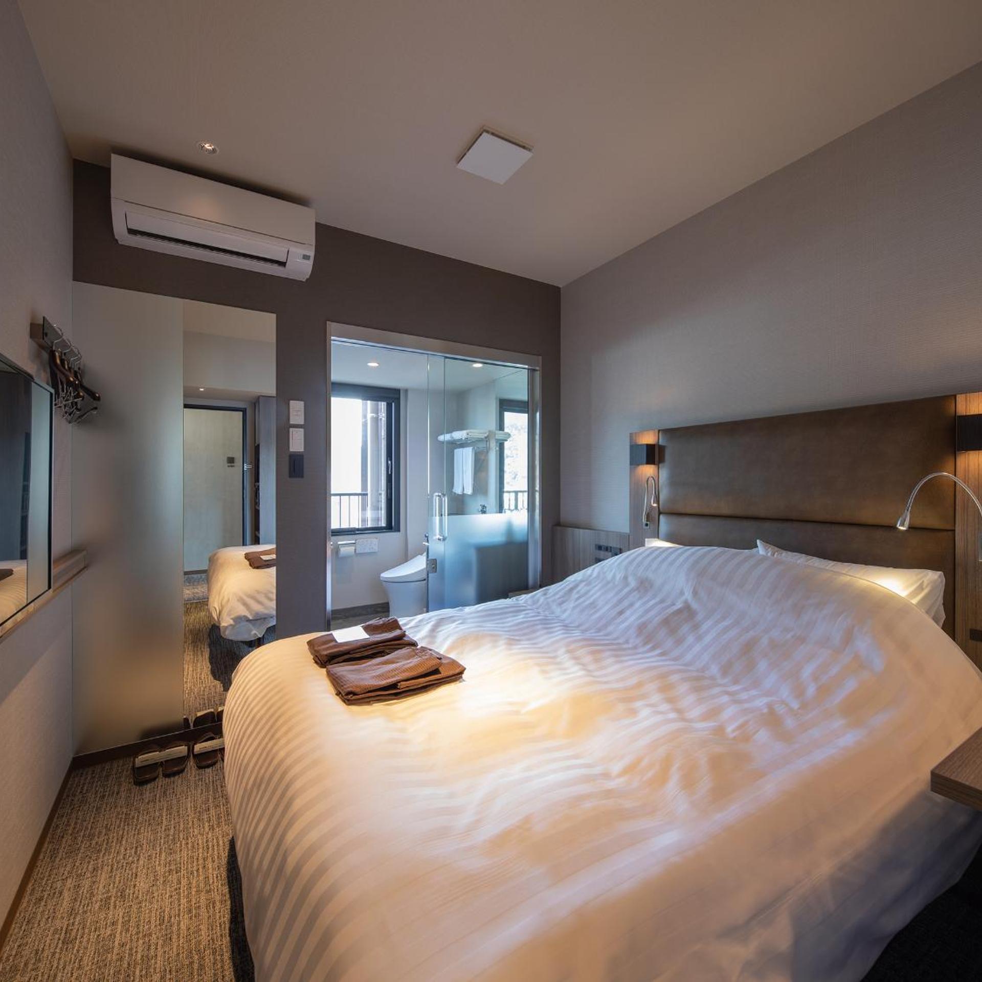 Smart, Double Bed، Hotel H2 Nagasaki 2/6