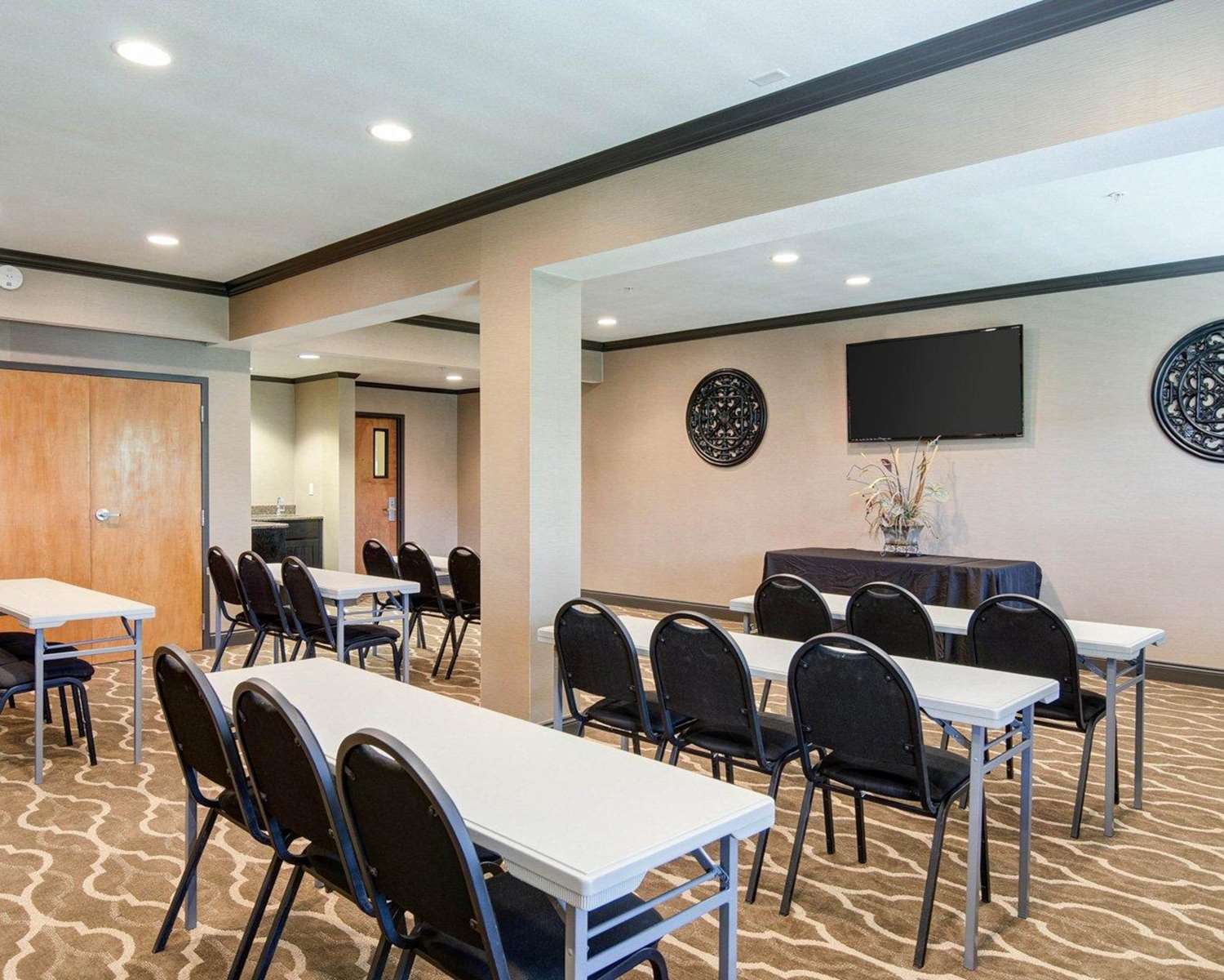 Comfort Suites Conway 29/35