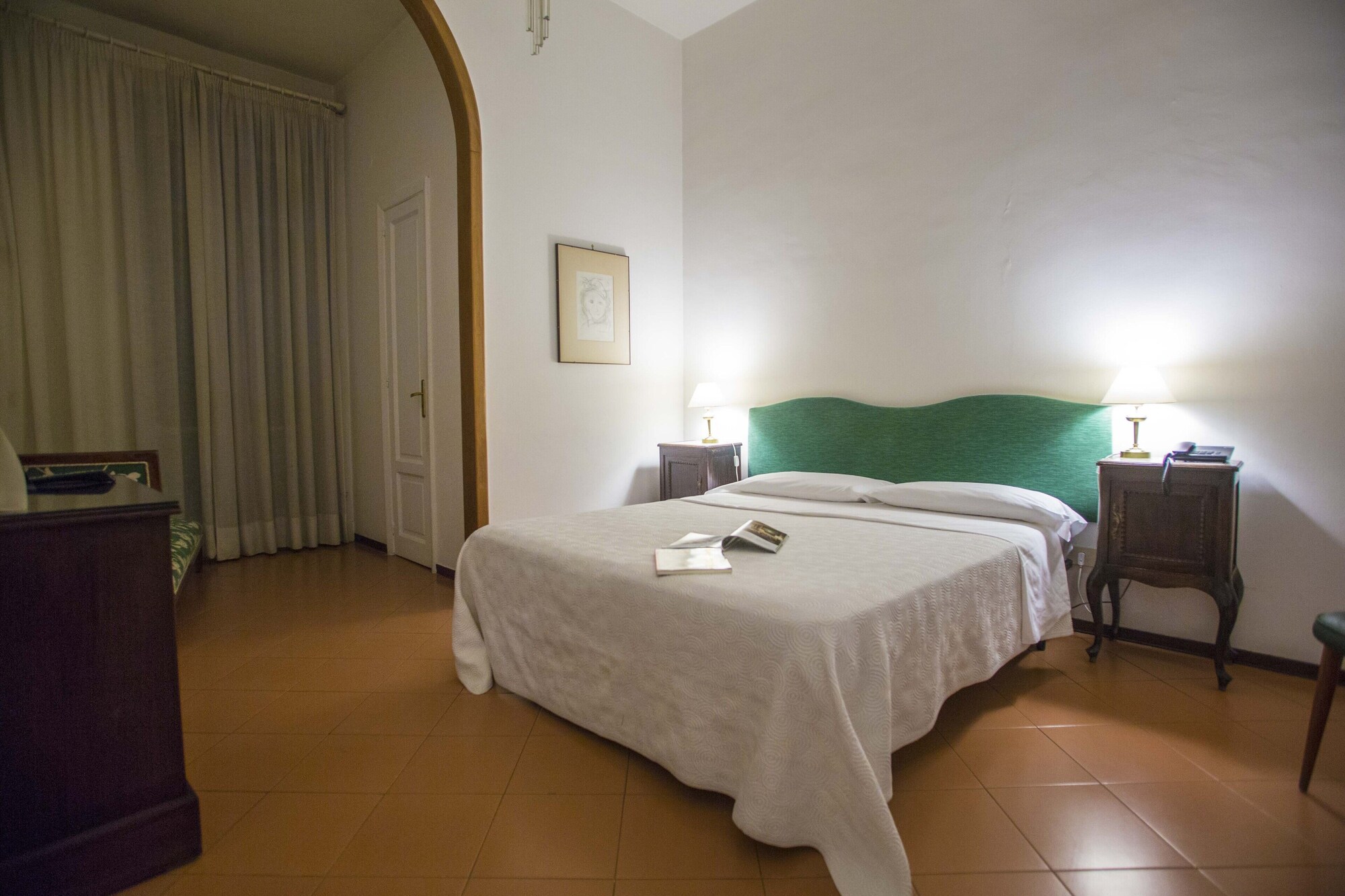 COMFORT, DOUBLE OR TWIN BED