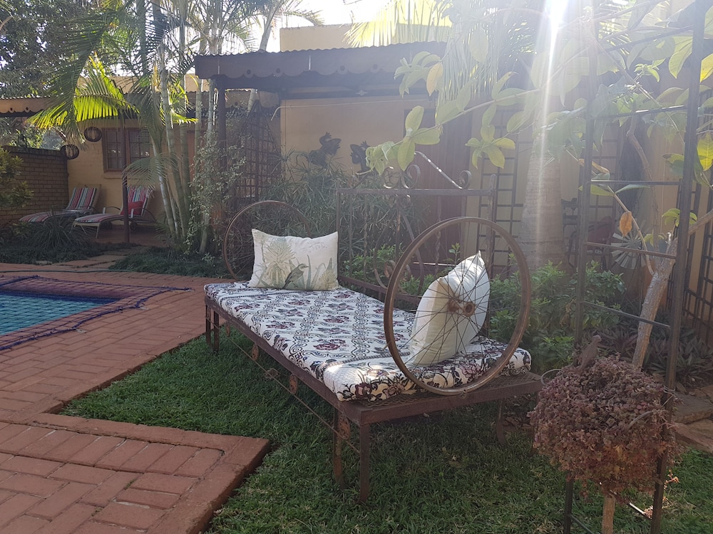 Africa's Eden Guesthouse 46/50