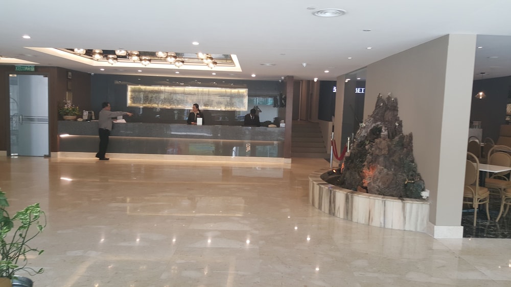 HOTEL MALAYSIA 6/45