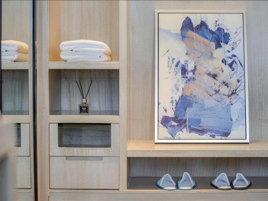 Echarm Hotel (Kunming Railway Station Huancheng South Road Metro Station) 42/50