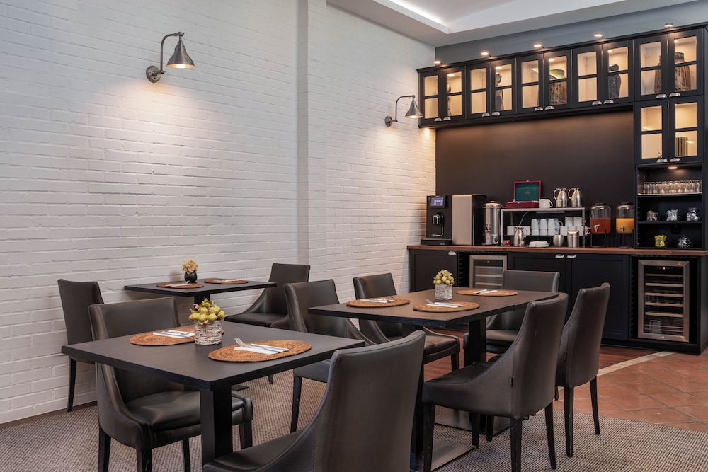Mamaison Residence Izabella Budapest 31/49