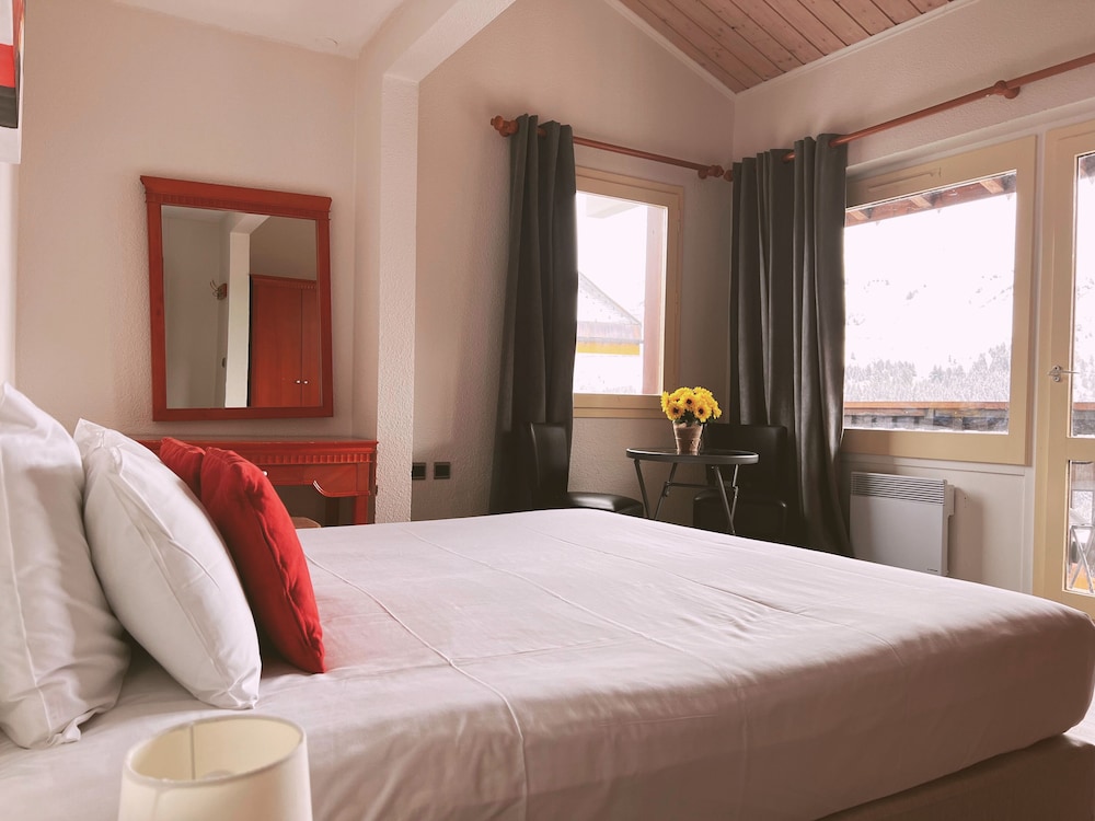 Hotel La Tarentaise 12/50