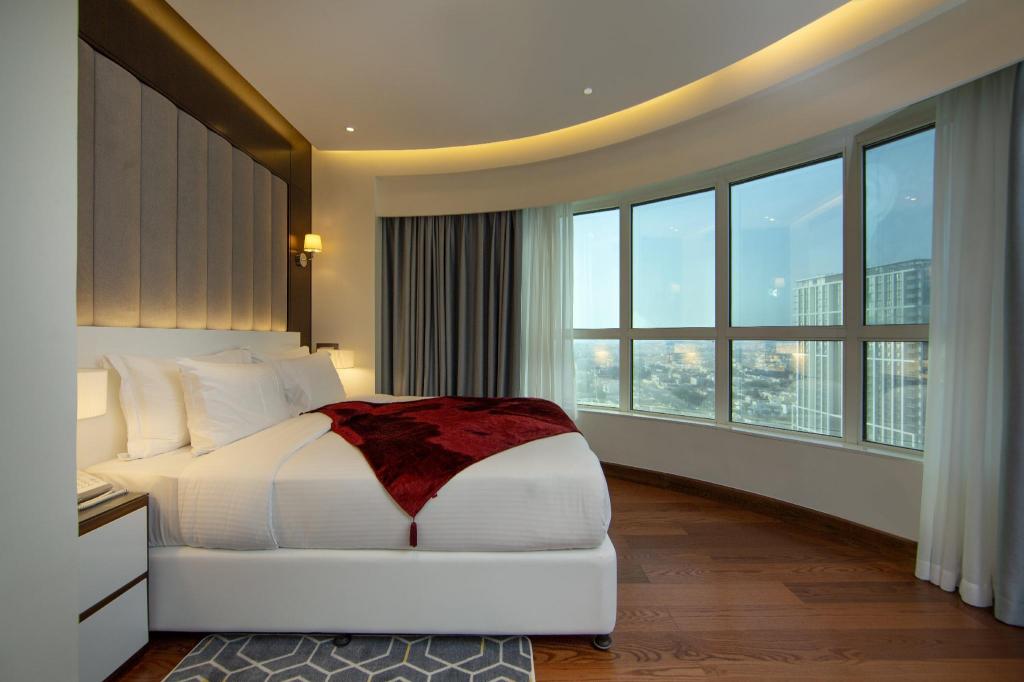 Panoramic, Studio, King Bed