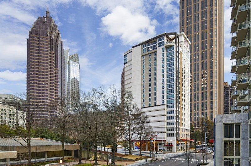 Hampton Inn and Suites Atlanta Midtown 3/53