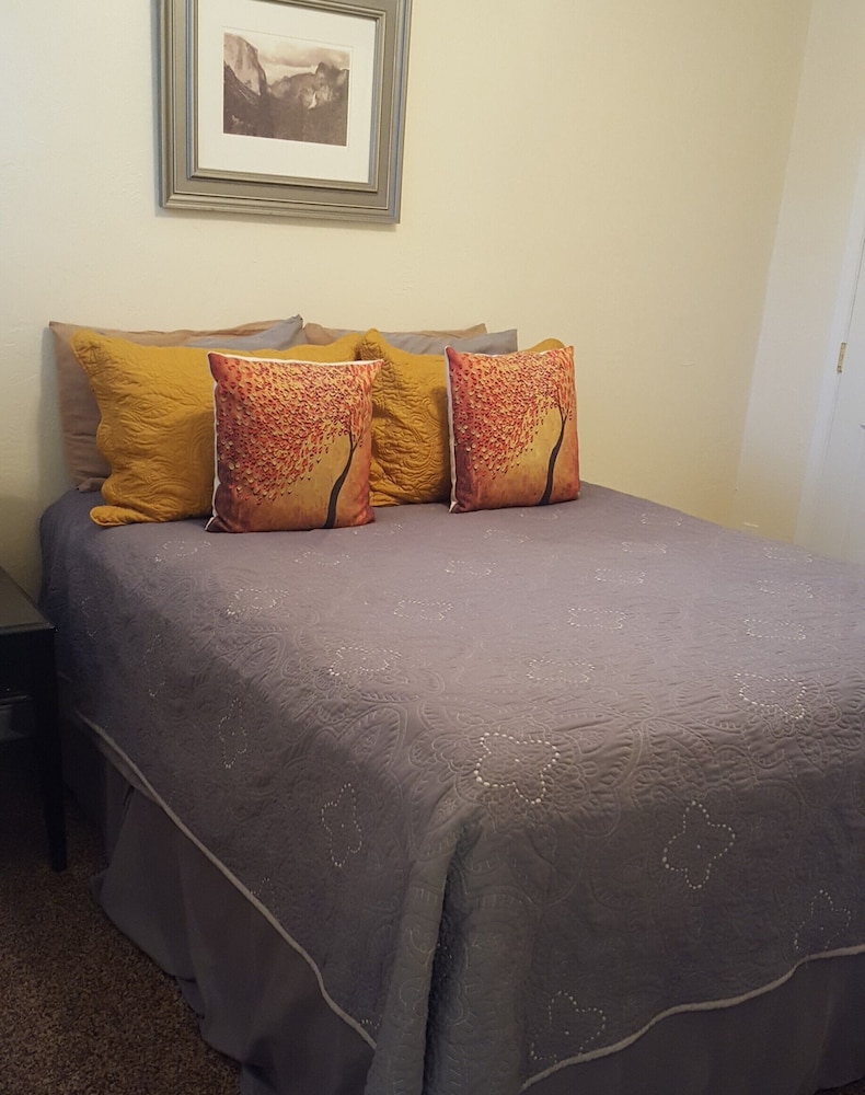 Natures Inn Bed and Breakfast Yosemite 30/50