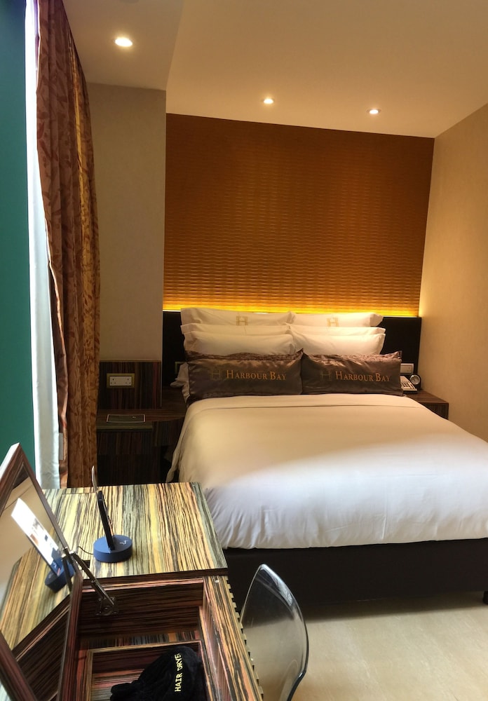 Harbour Bay Hotel 9/32
