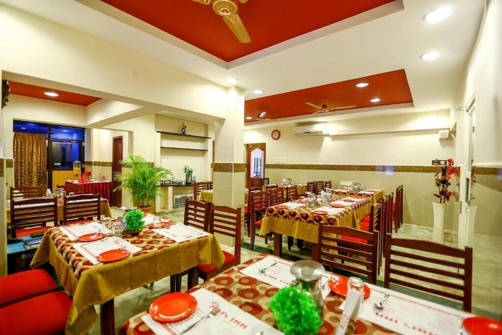 Hotel Abi's Inn 25/34