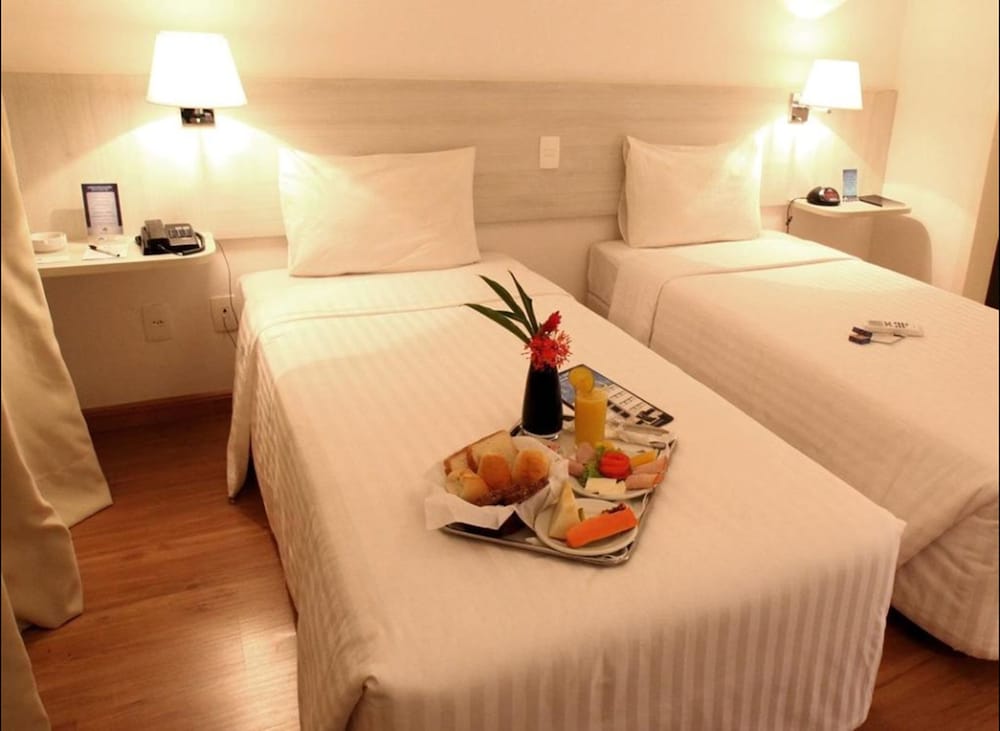Camacari Plaza Hotel 30/72