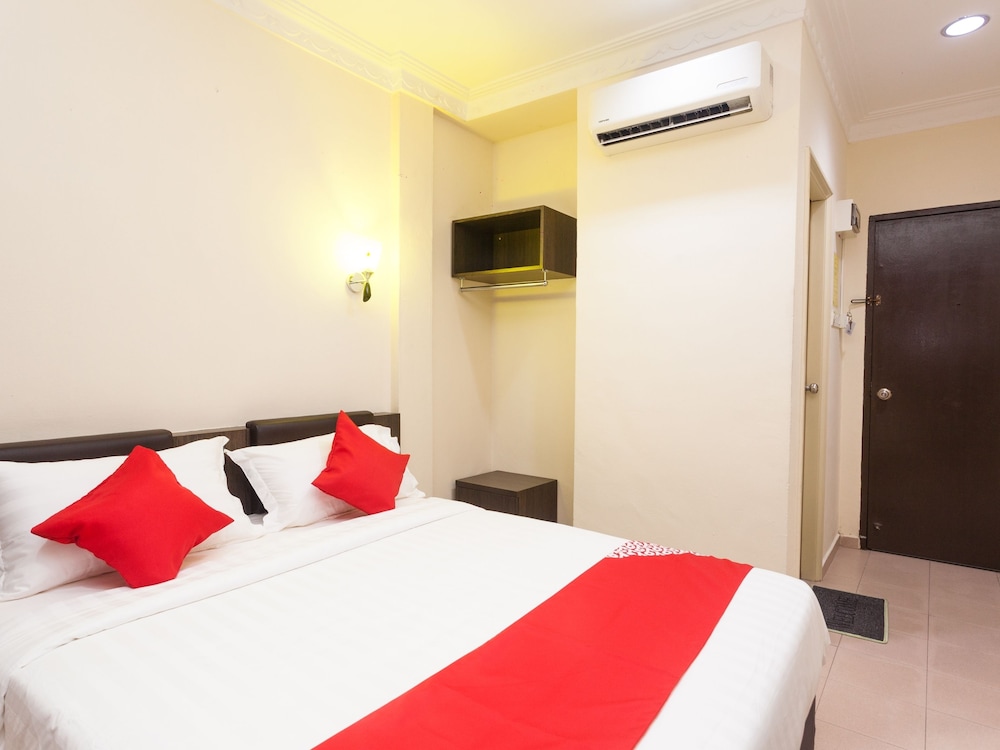 Hotel O T P Hotel 18/54