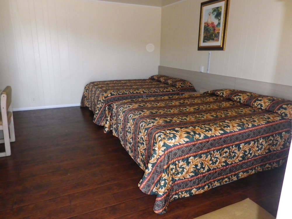 San Marcos Motel 9/20