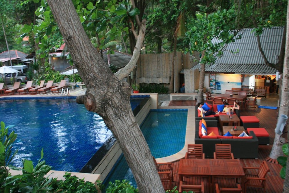 Palita Lodge 68/73