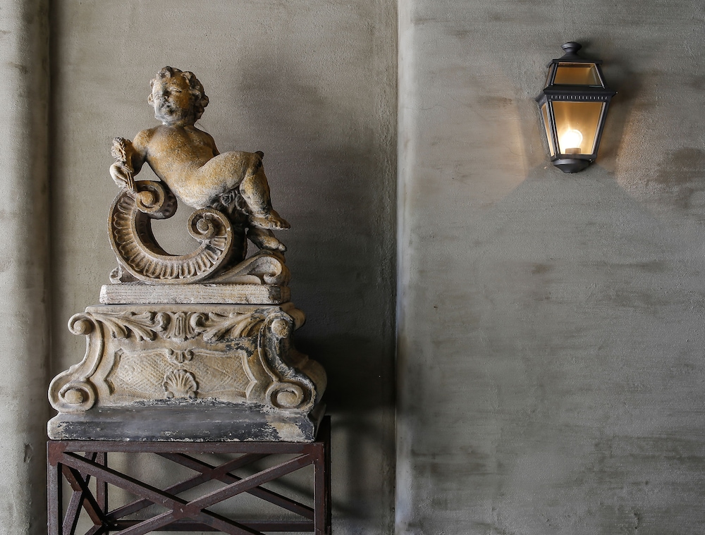 Villa Provence Hotel 10/61