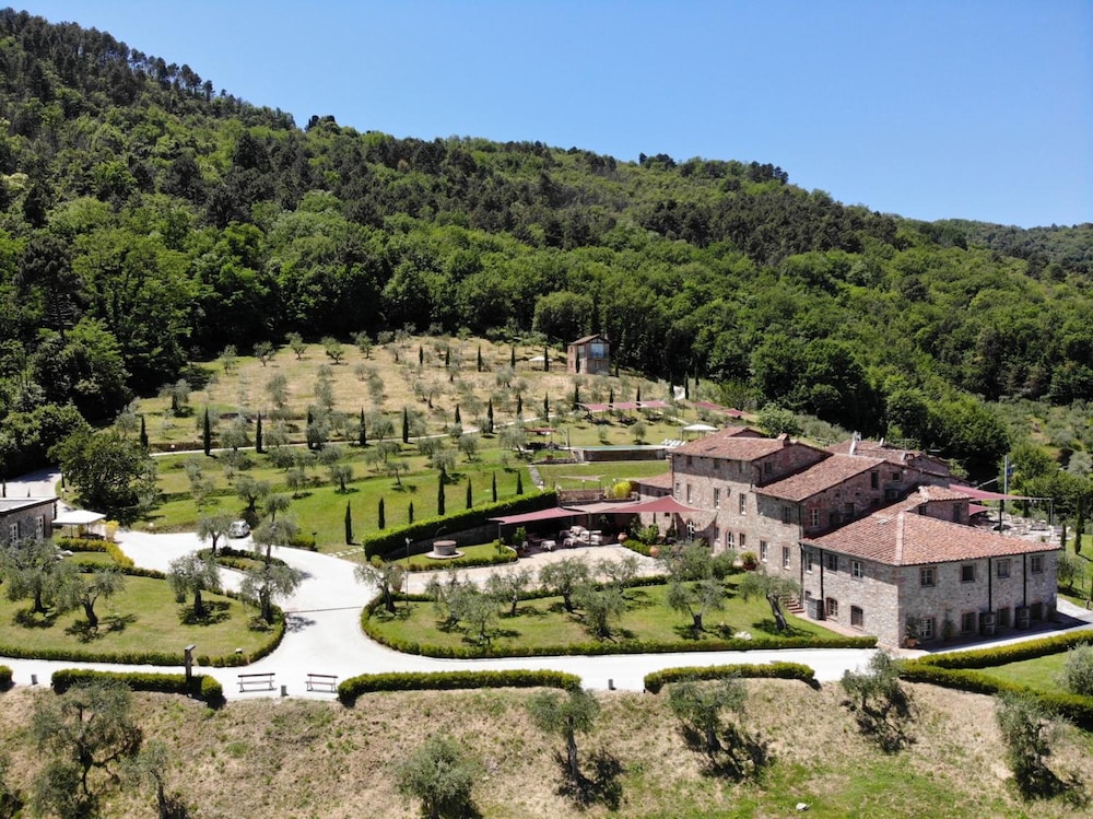 Villa Volpi 40/50