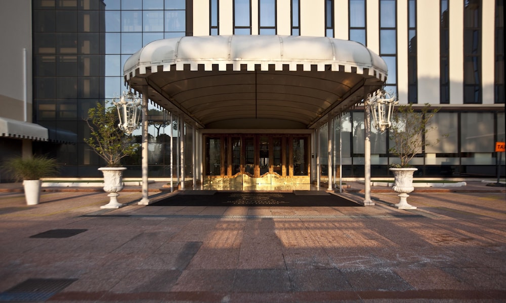 Hotel Leon d Oro 72/79