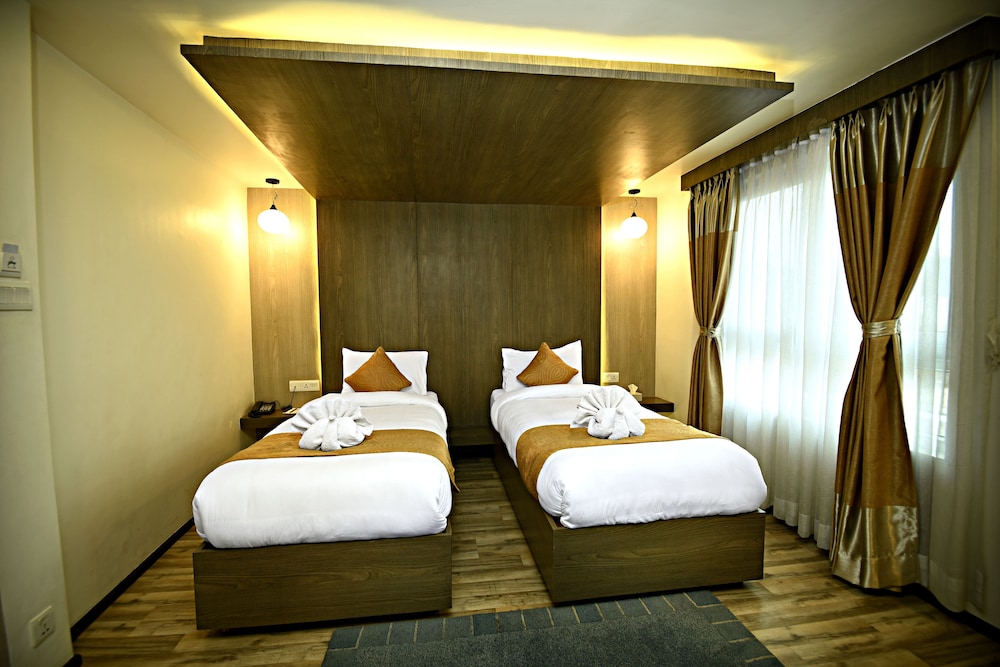 The Milestone Hotel 32/54
