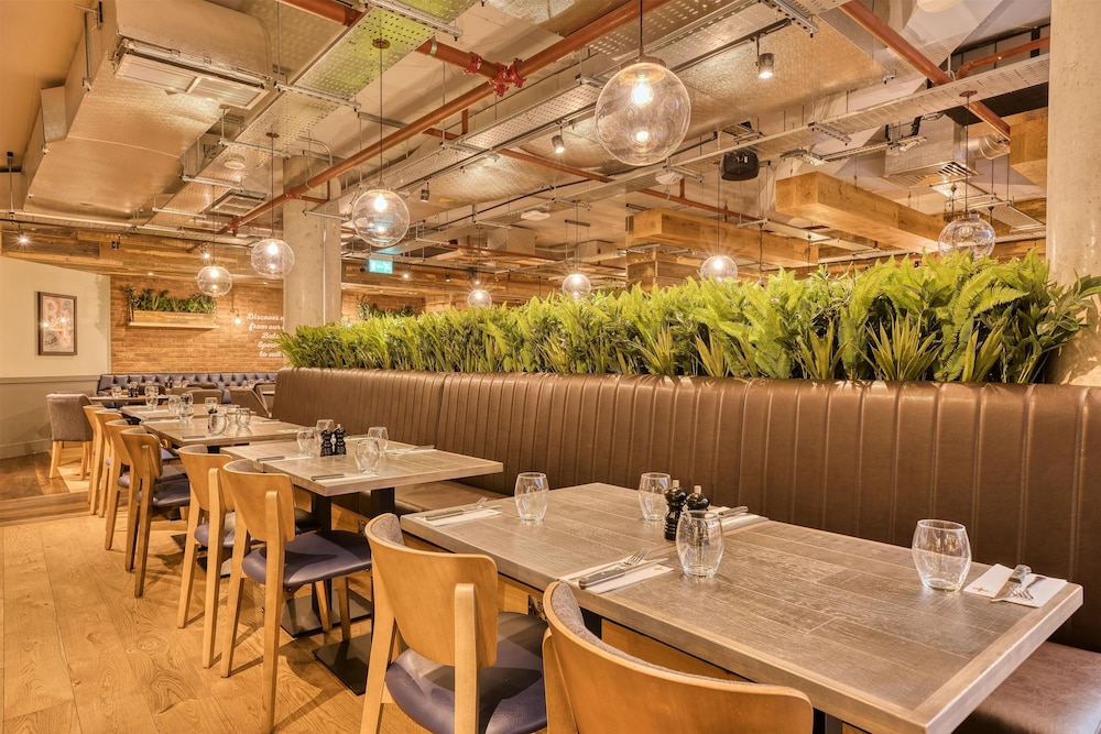 Premier Inn London Paddington (Paddington Basin) Hotel 35/47