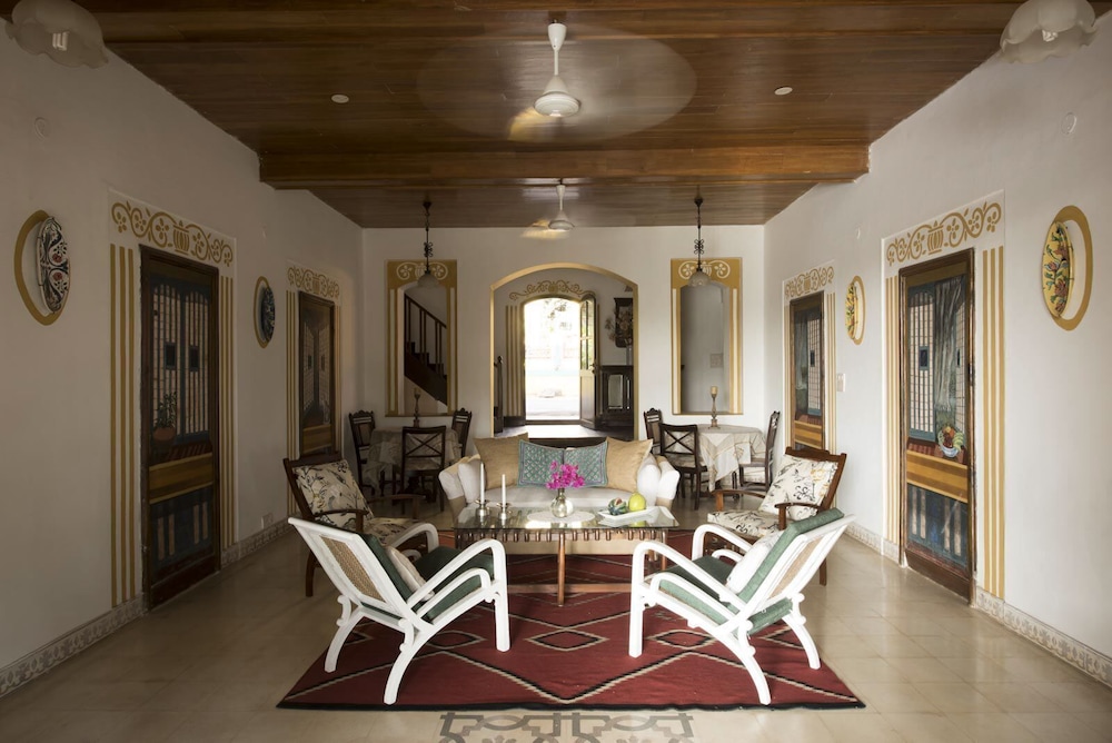 CASA BRITONA GOA 35/50