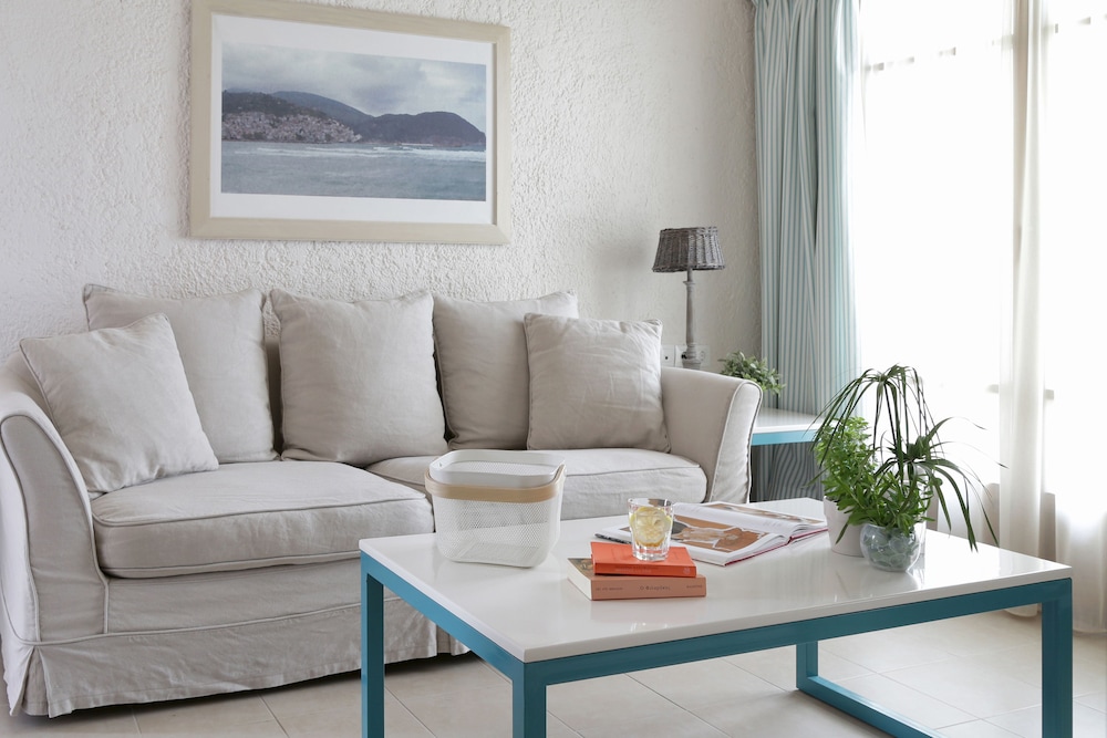Skopelos Village Hotel Apartments 46/75