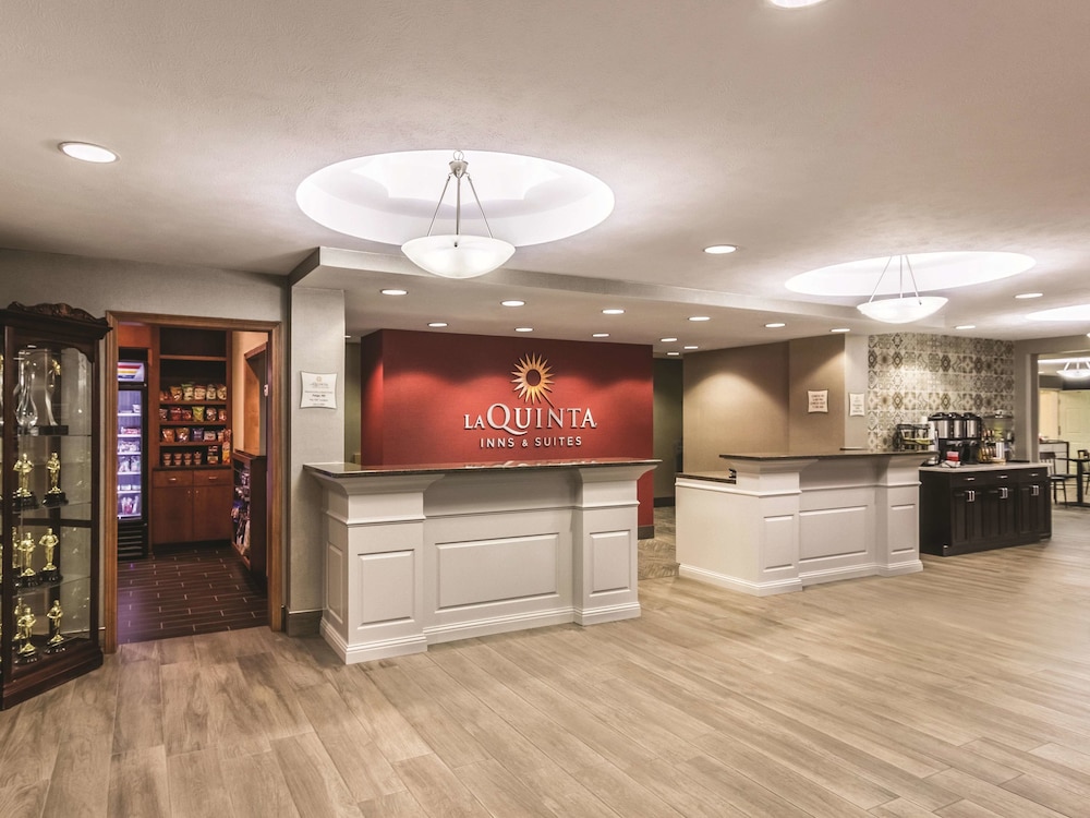 La Quinta Inn & Suites by Wyndham Fargo-Medical Center 6/60