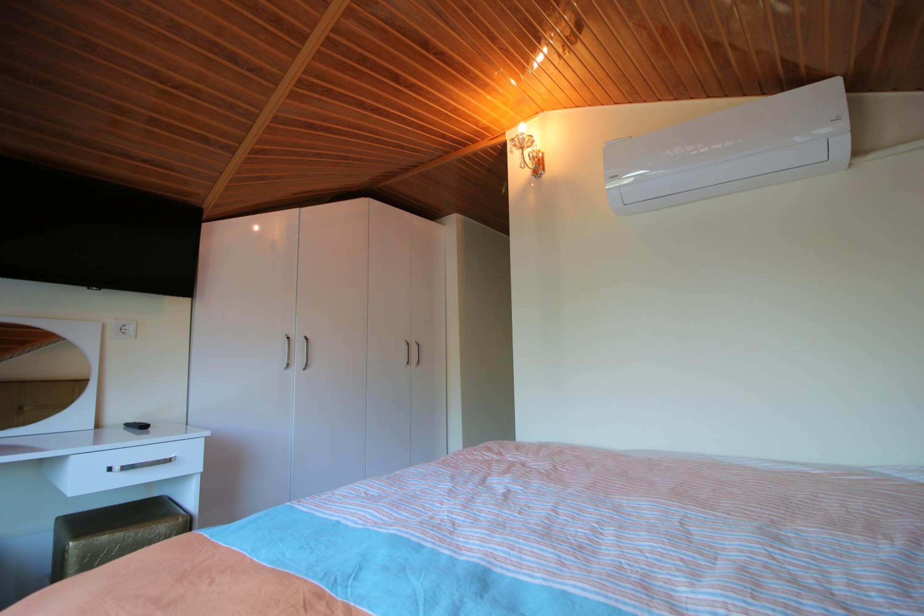 Parus Hotel 16/50