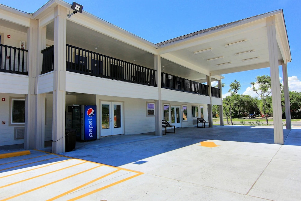 Motel6 Rockport, TX 49/58