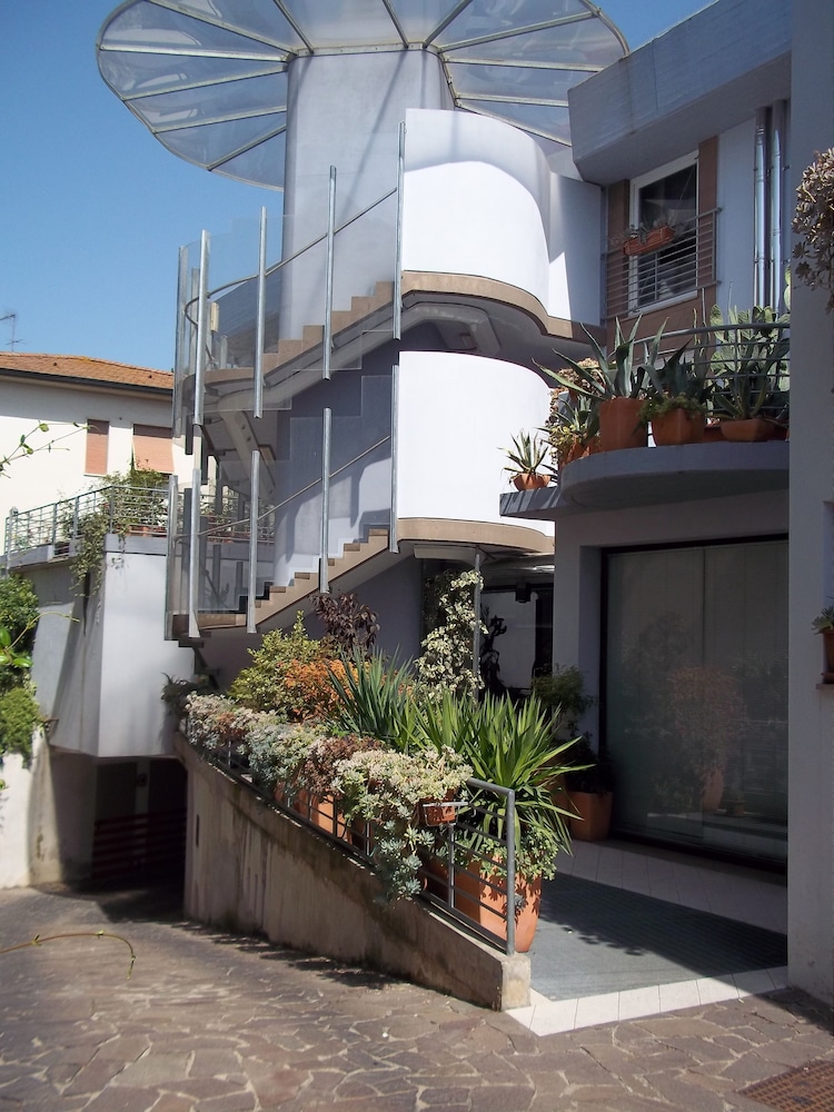 Empoli Hotel 5/42