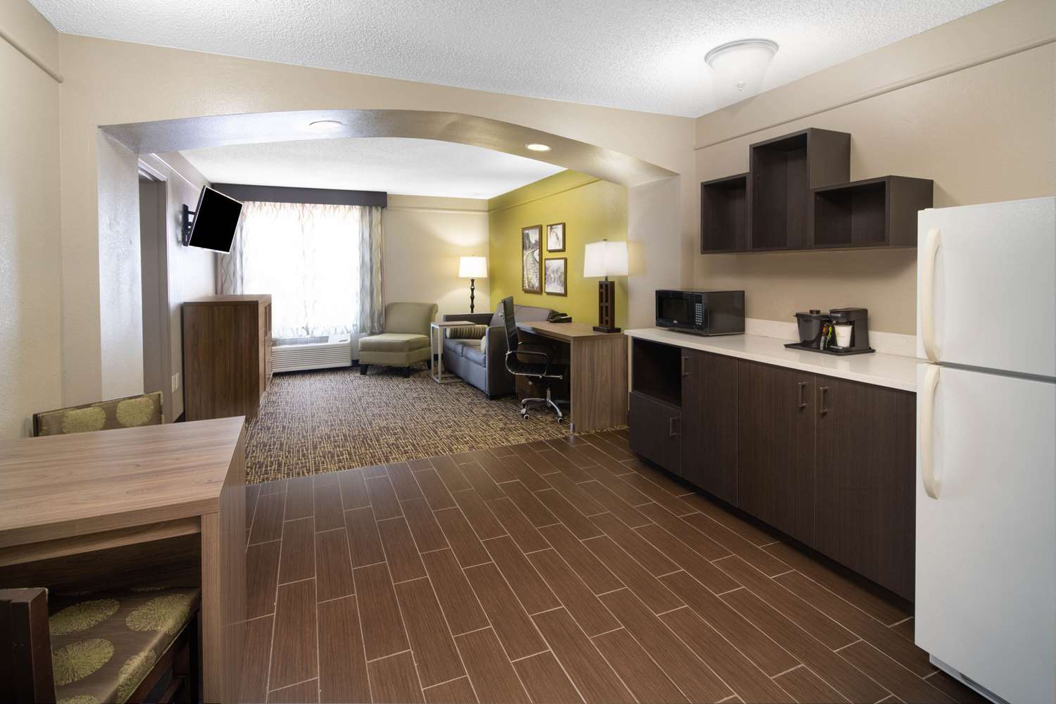 La Quinta Inn & Suites by Wyndham Atlanta Stockbridge 17/24