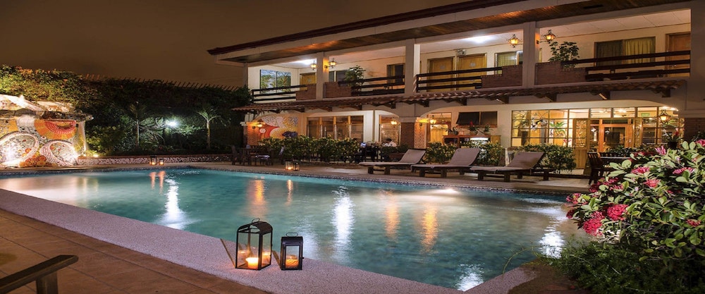 Hotel Suites And Apartments La Sabana 3/39
