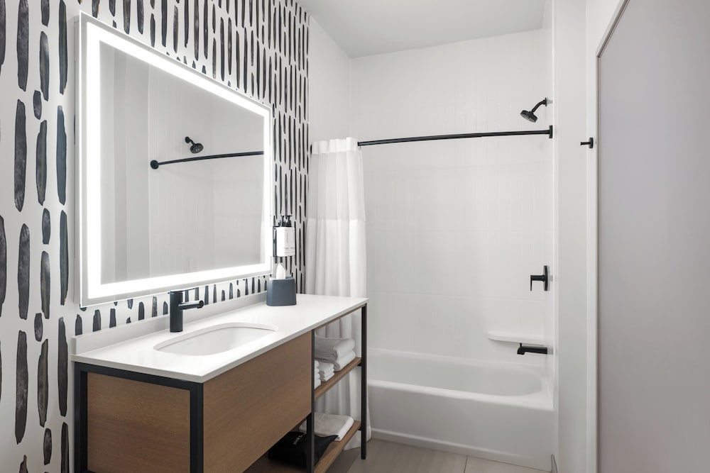 Atwell Suites Belgrade Bozeman Airport by IHG 46/50
