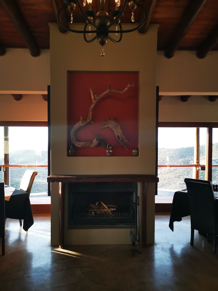 Kuzuko Lodge 3/50