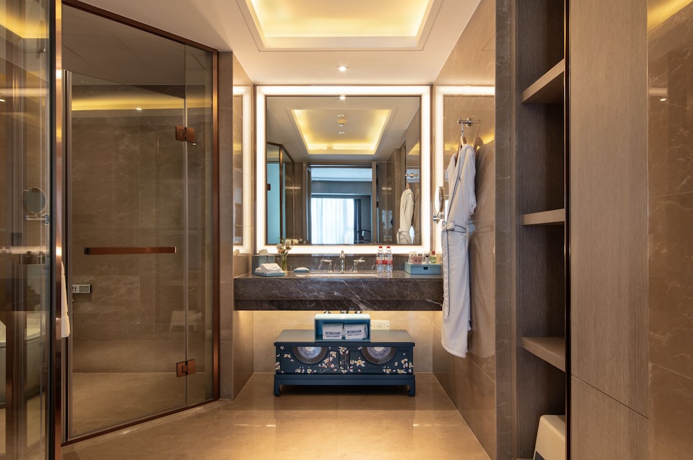 Wyndham Kunming Panlong 47/47