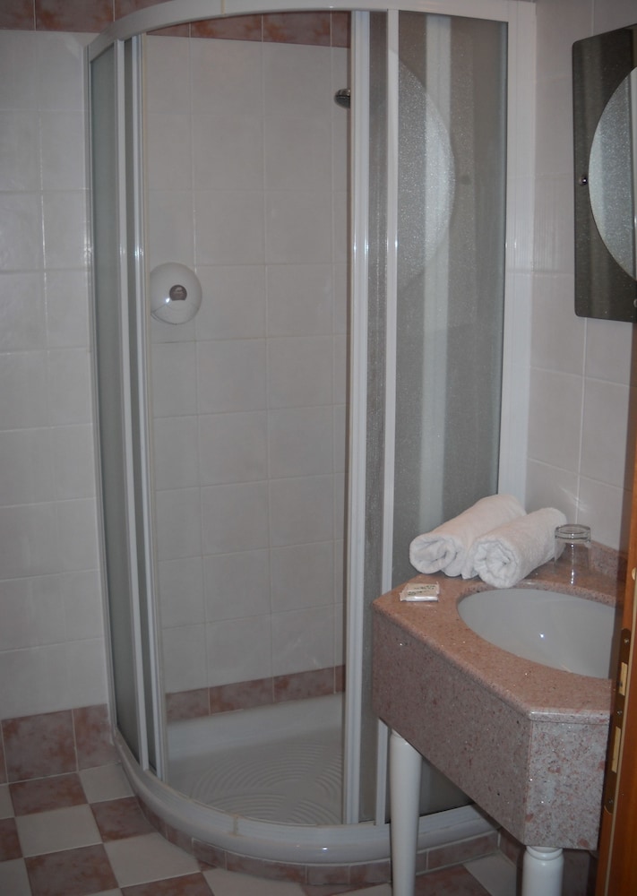 Clubhotel Lago Di Tenno 46/48