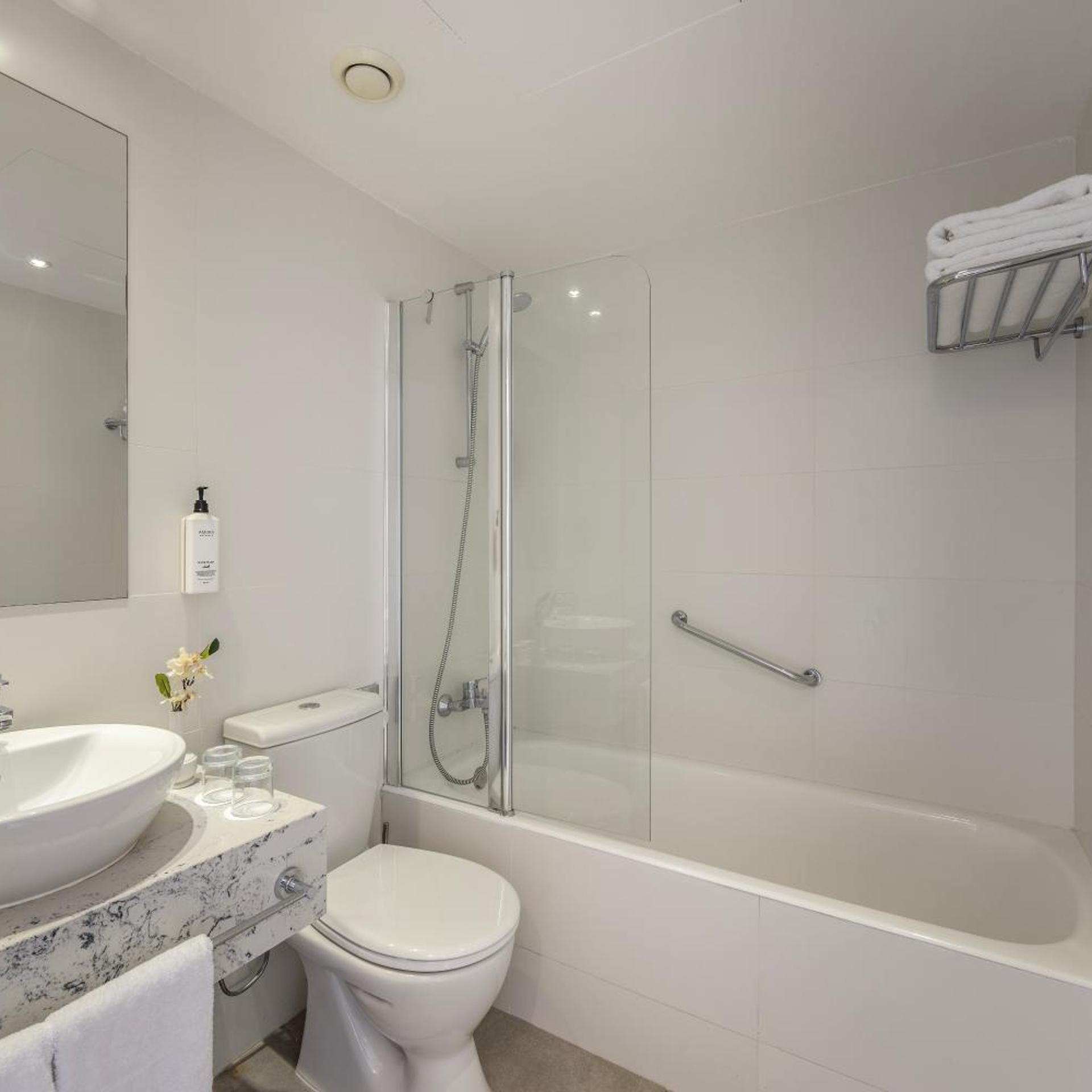 جناح مع أريكة، Kapetanios Aqua Resort 4/7