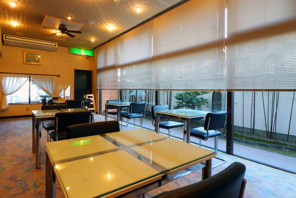 Japanese Inn "Iwaso" 34/43