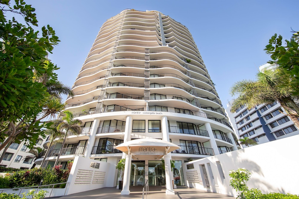 Mantra Coolangatta Beach 4/63