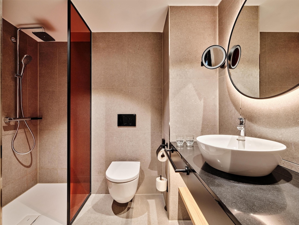 Radisson RED Vienna 68/69
