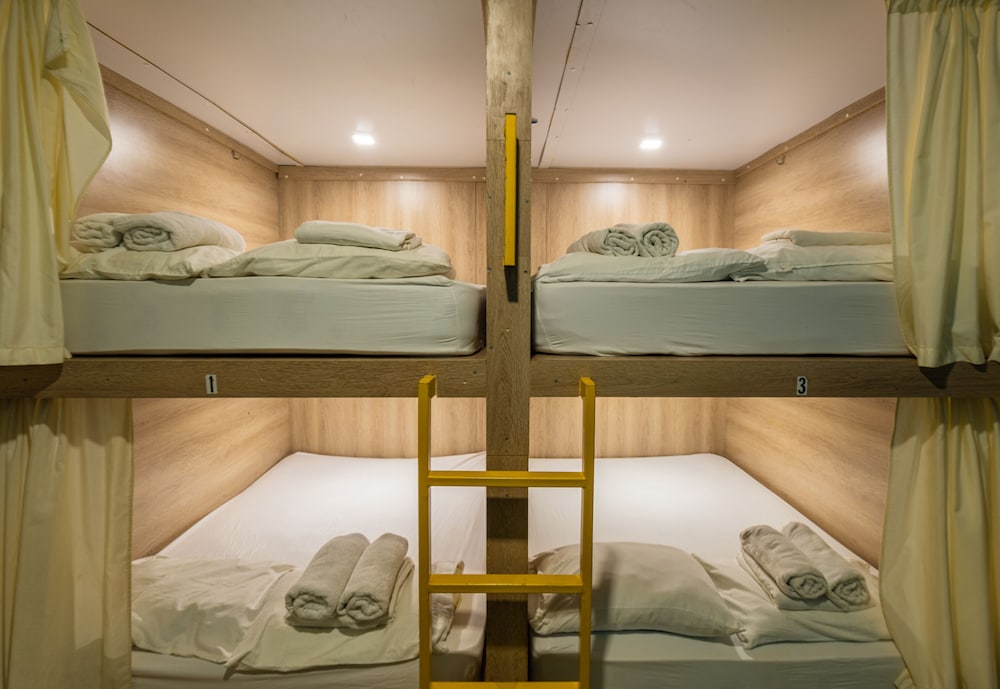 Hostal Casa 33 12/44
