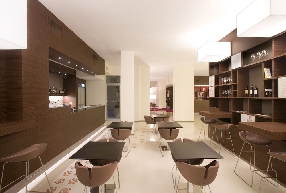 Eos Hotel 57/72