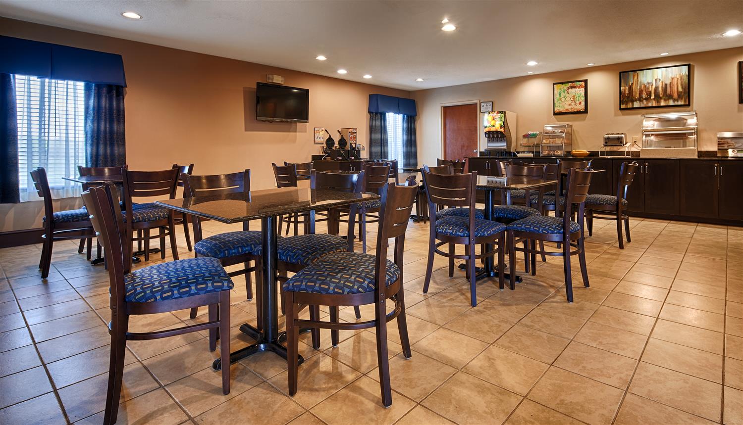 restaurant cafeteria